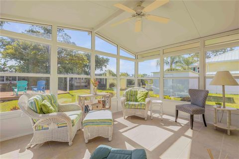 Single Family Residence in NEW SMYRNA BEACH FL 519 PENINSULA AVENUE 20.jpg