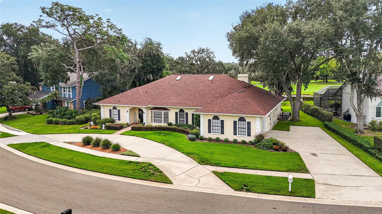 1423 HOLLEMAN DRIVE