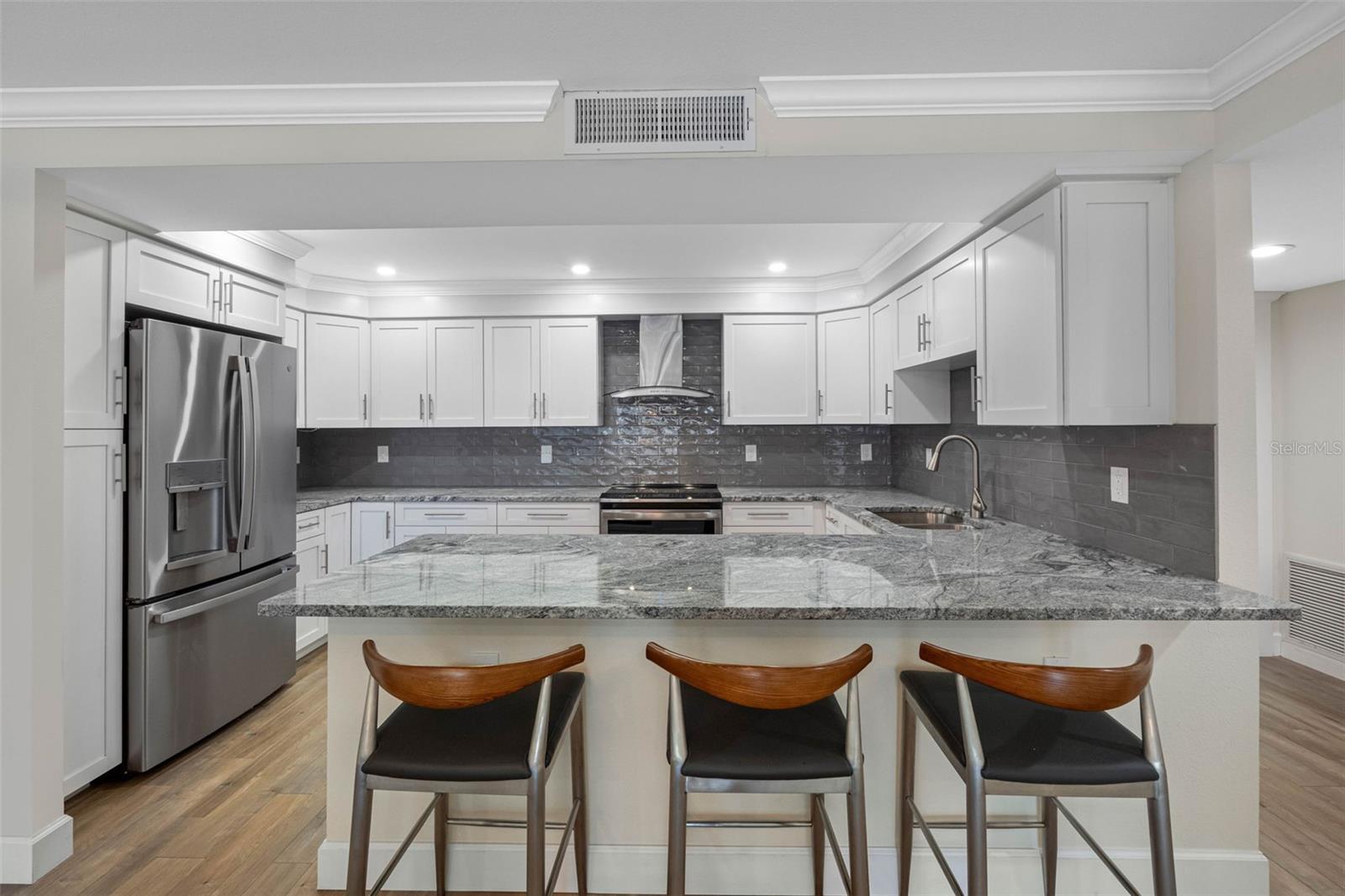 SAND KEY CONDO-SOUTH BEACH 2 - Residential Lease