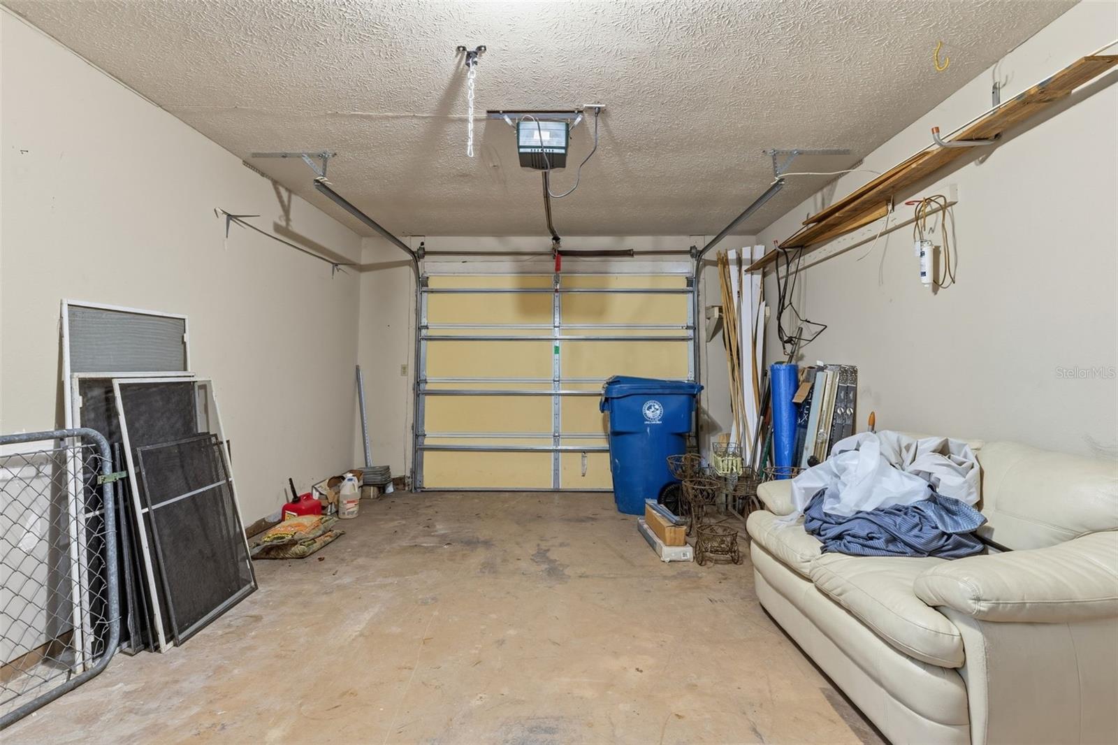 ROLLING ACRES - Residential