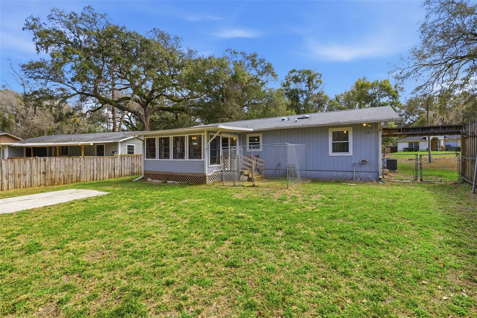 ROLLING ACRES - Residential