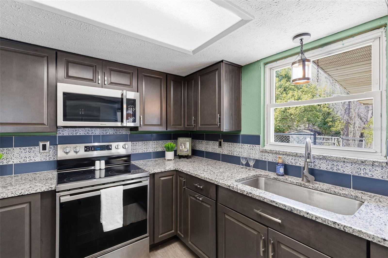 ROLLING ACRES - Residential