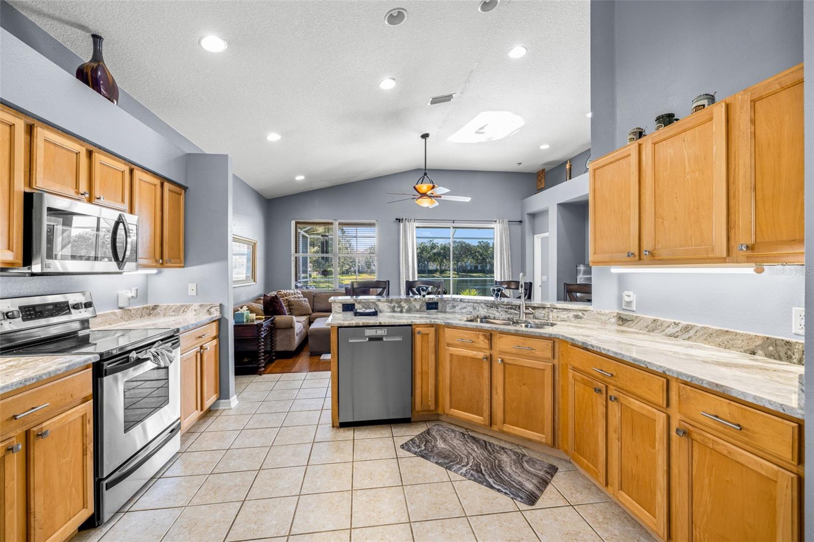 RICHMOND PLACE PH 1 - Residential