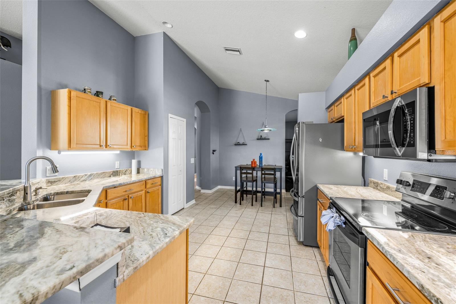 RICHMOND PLACE PH 1 - Residential