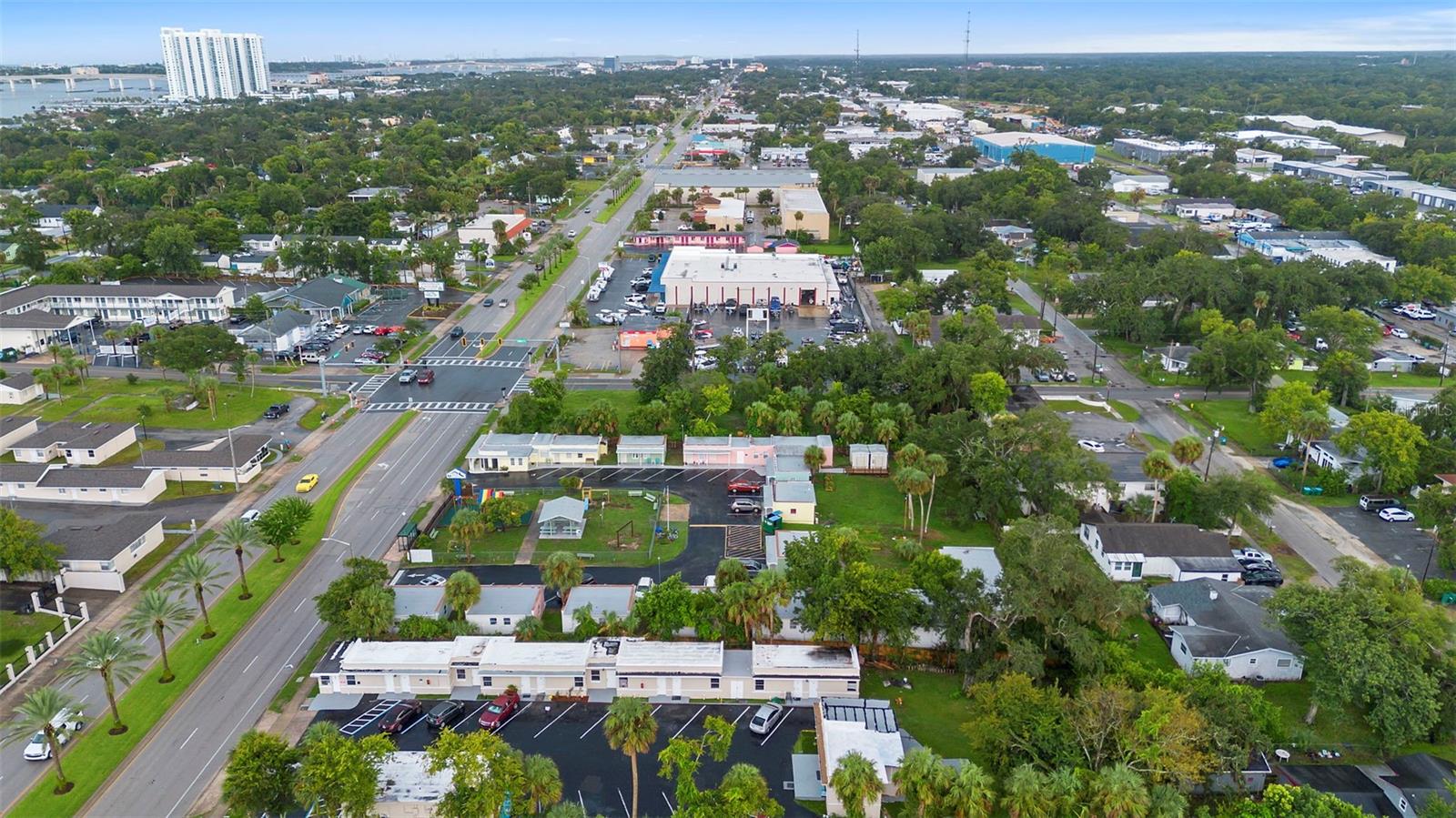 TOLL & WILLIAMS LT 01 BLK M & C HOLLY HILL - Commercial Sale