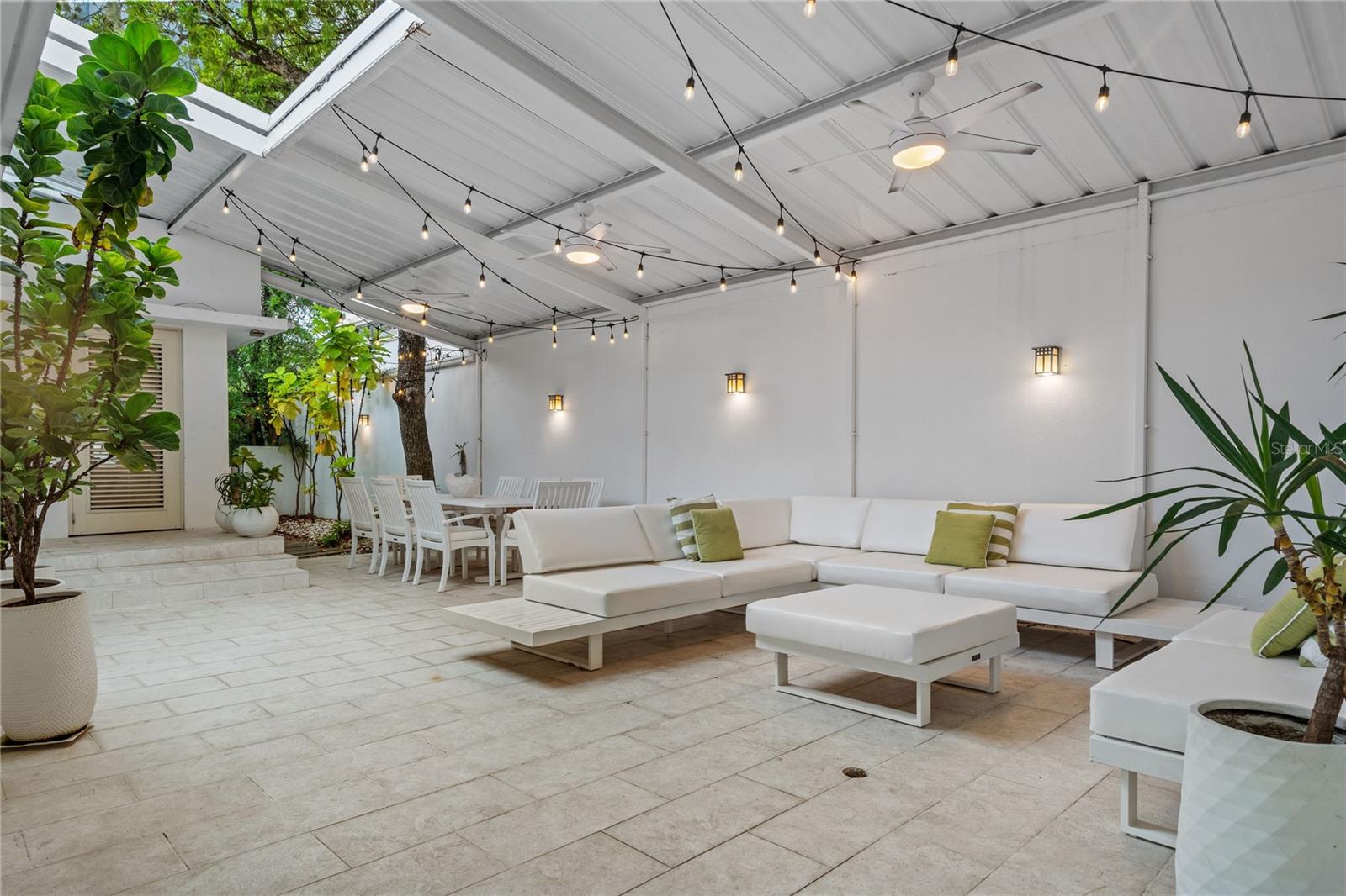 CONDADO - Residential Lease