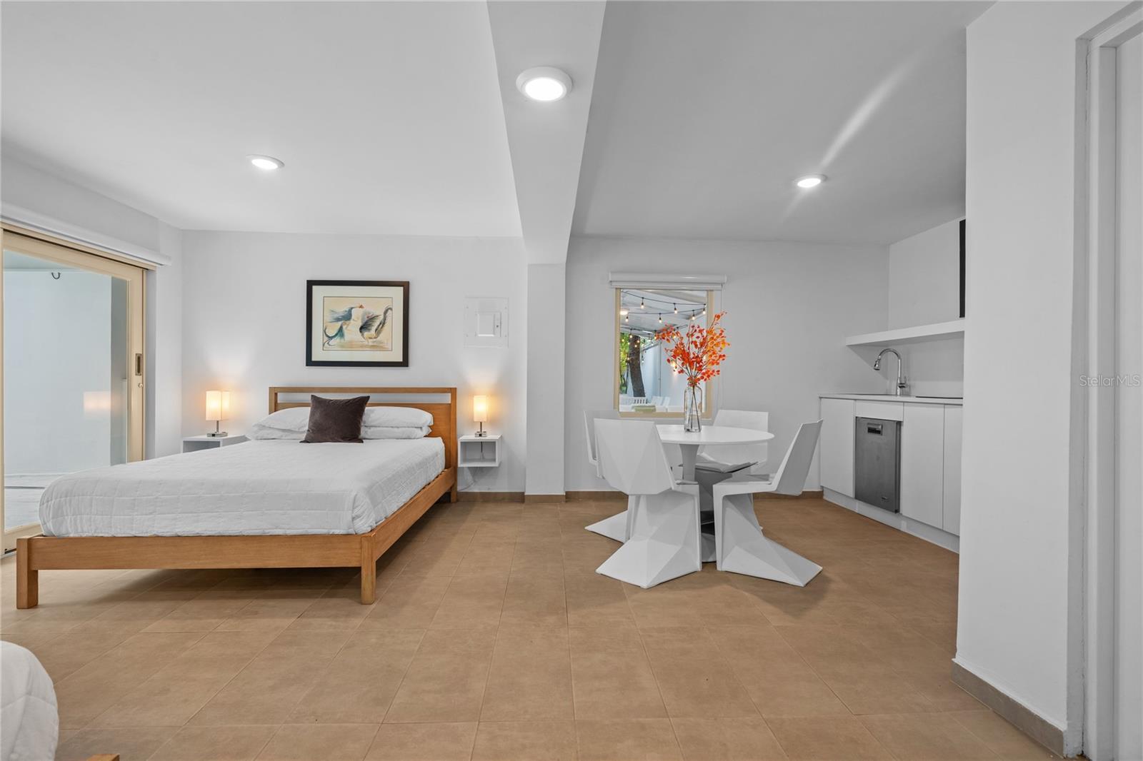 CONDADO - Residential Lease