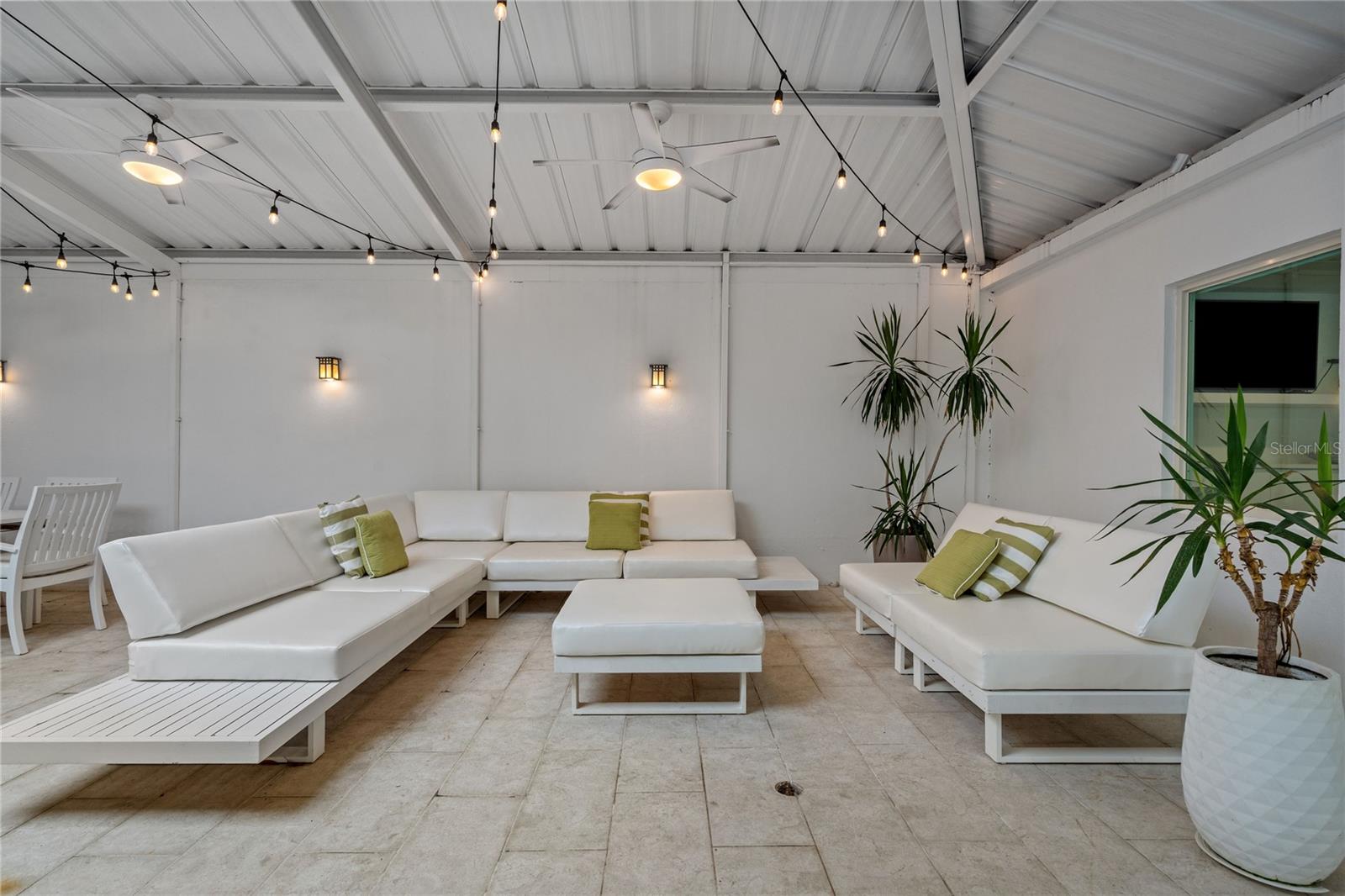 CONDADO - Residential Lease