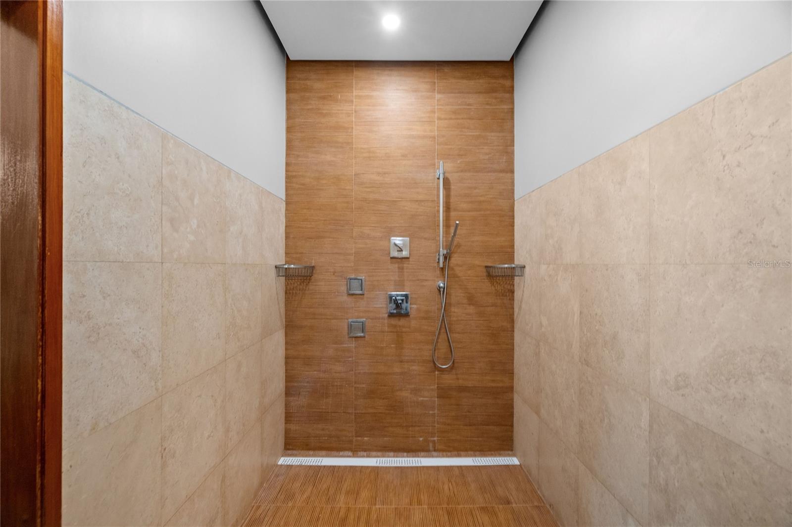 CONDADO - Residential Lease