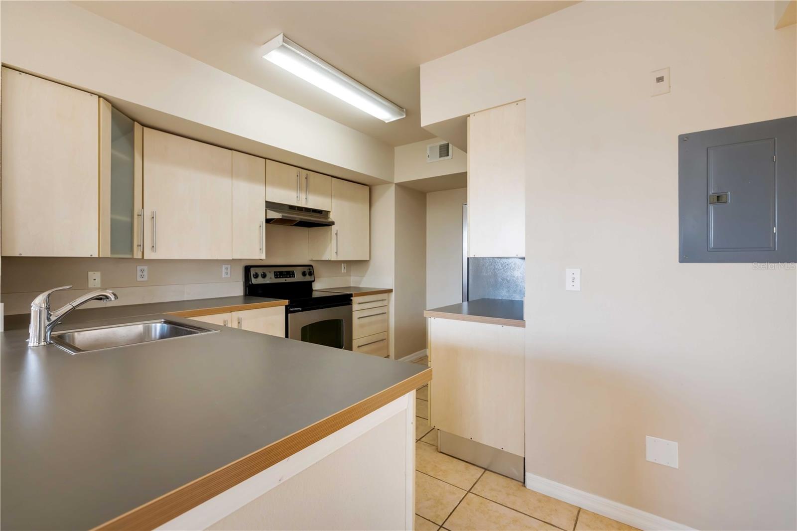 VILLAGIO - Residential Lease