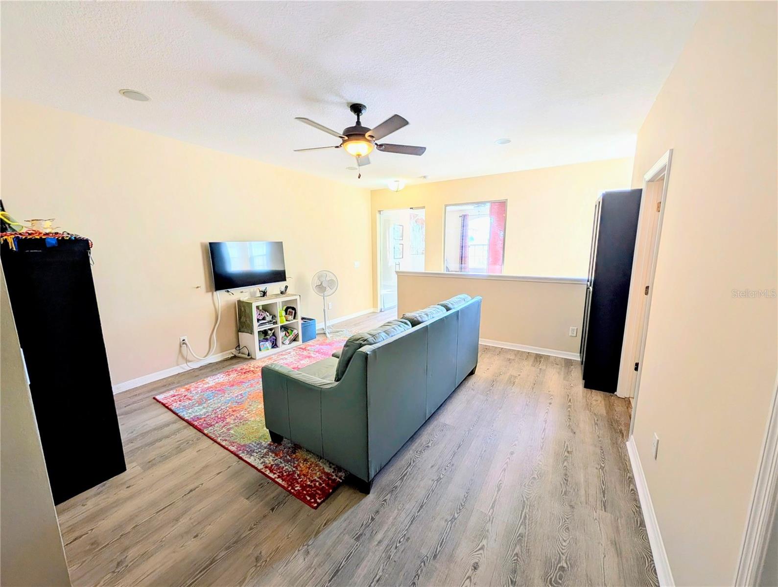 SOMERSET CHASE - Residential