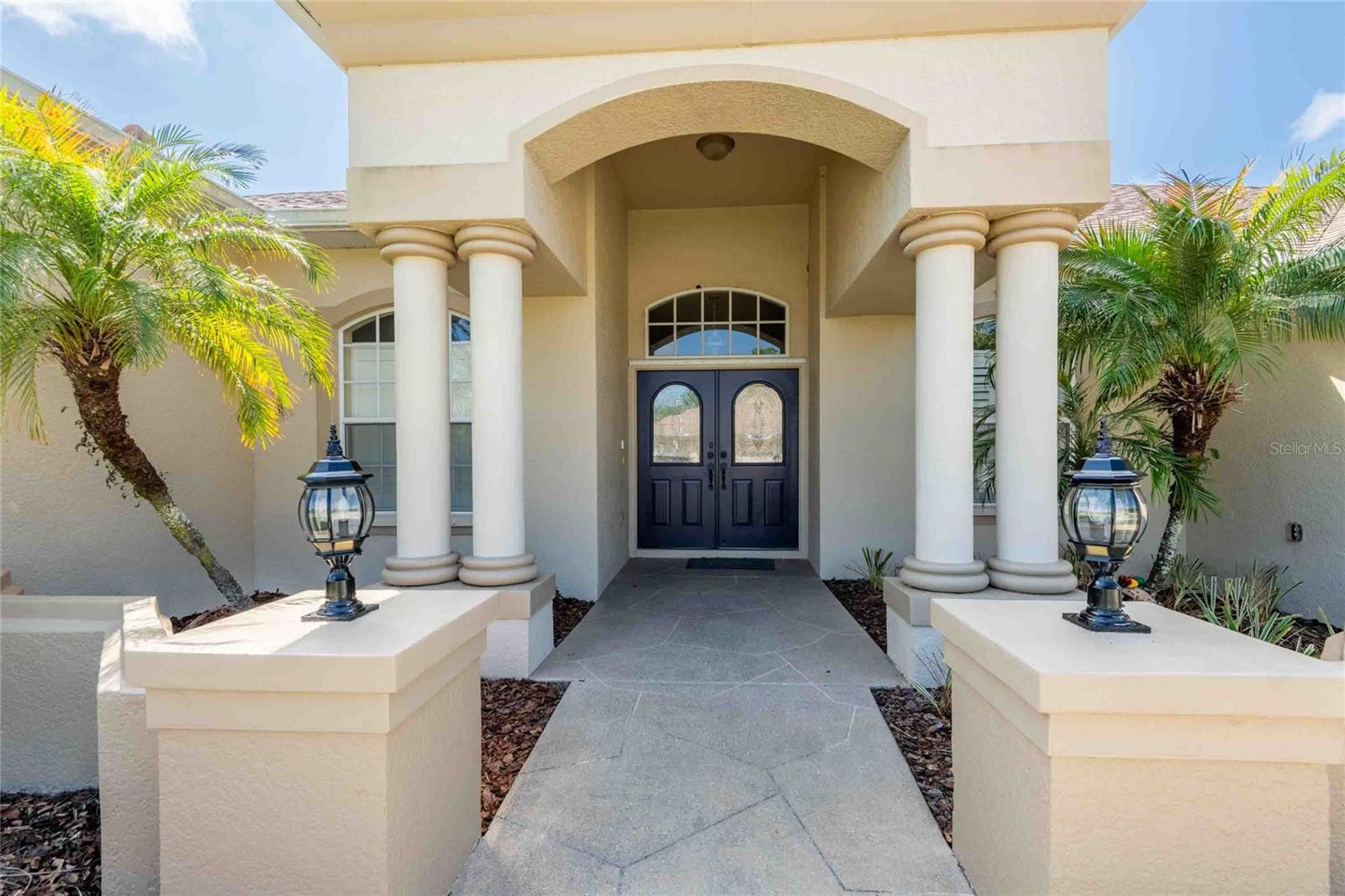 7425 MELOGOLD CIRCLE