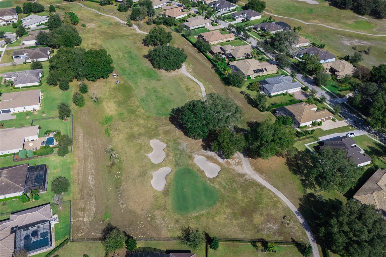 HEATHROW COUNTRY ESTATE - Residential