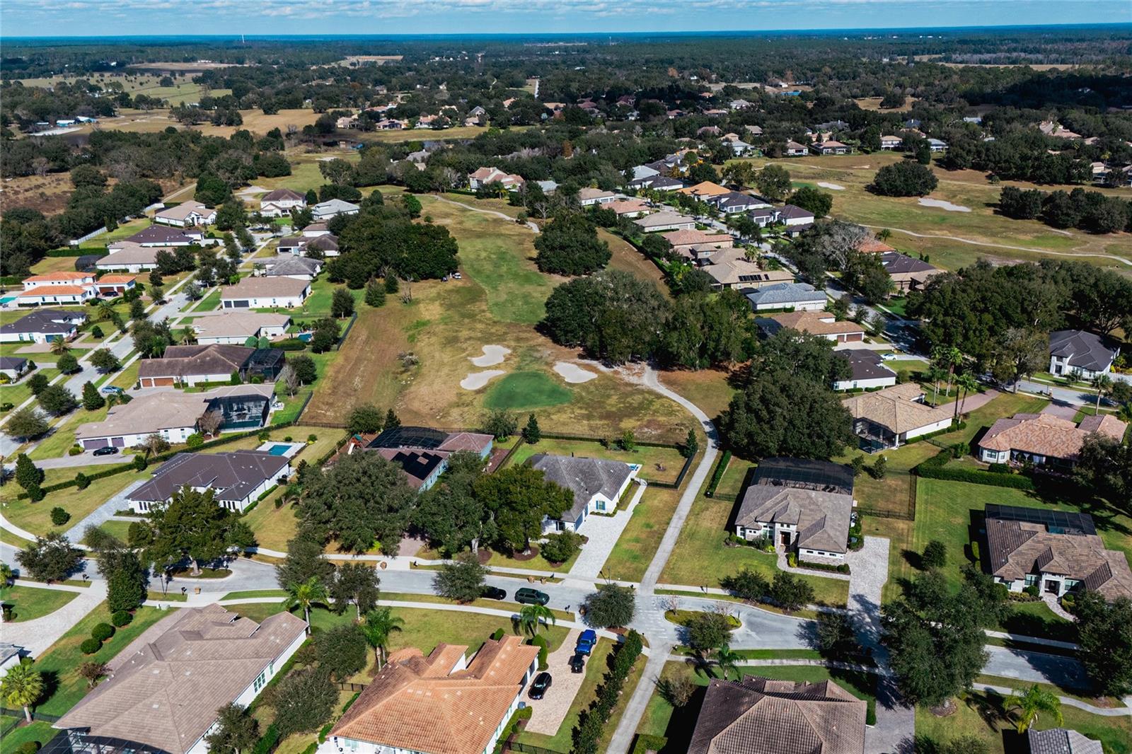 HEATHROW COUNTRY ESTATE - Residential