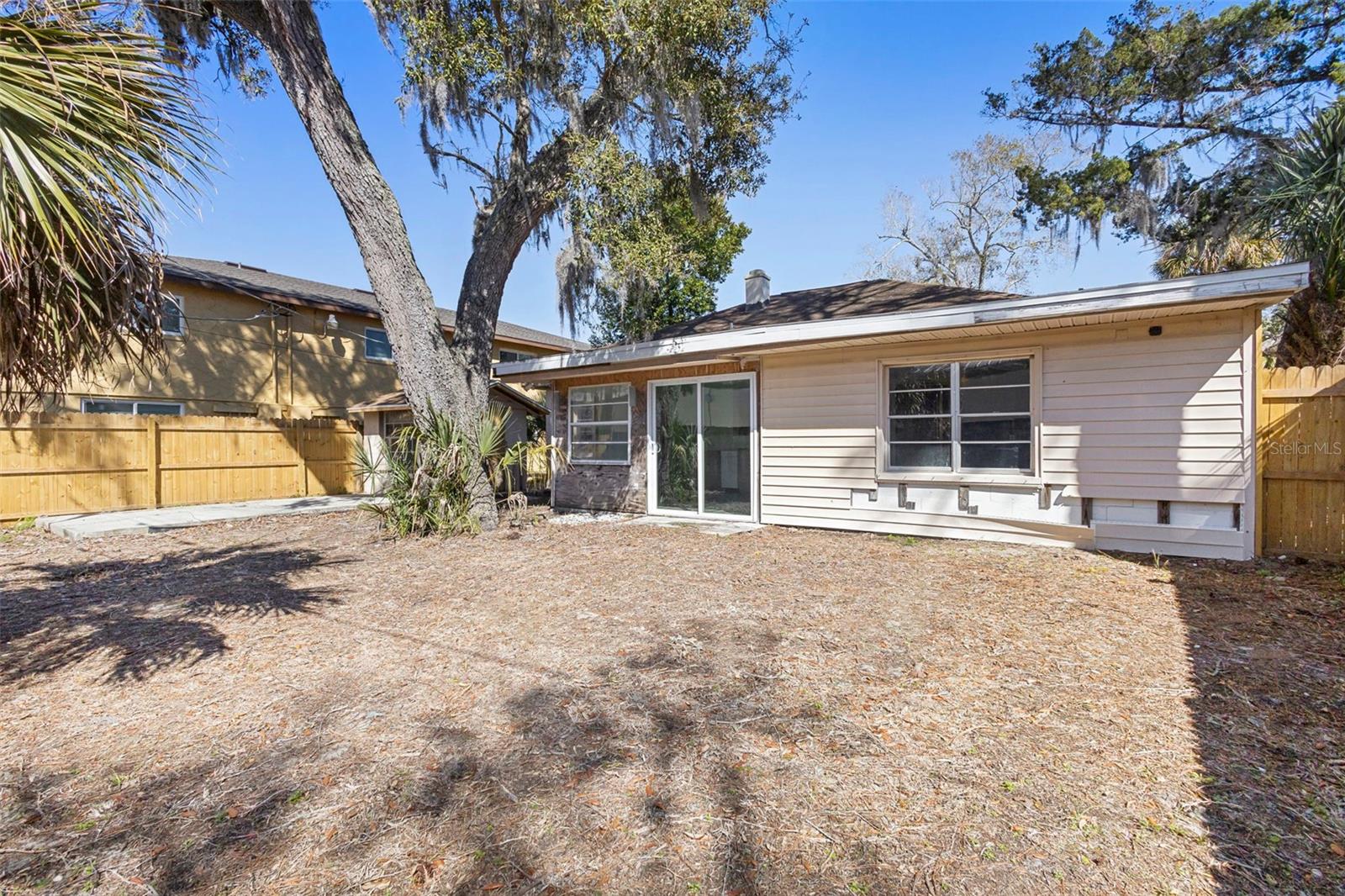 RIO VISTA - Residential