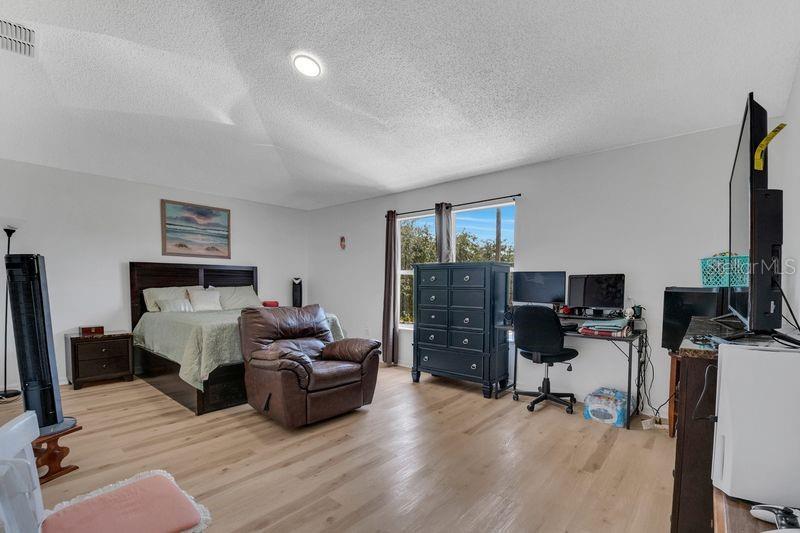FRUITLAND PARK GLEN PH 01 02 & 03 - Residential