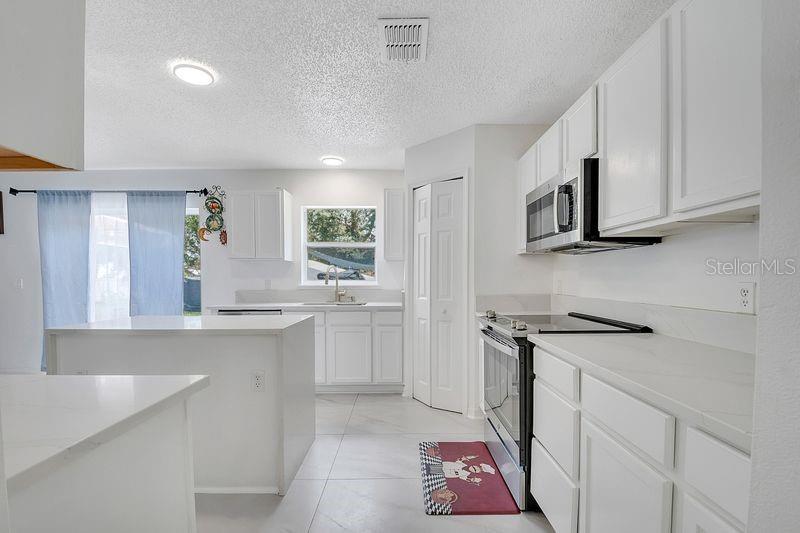 FRUITLAND PARK GLEN PH 01 02 & 03 - Residential