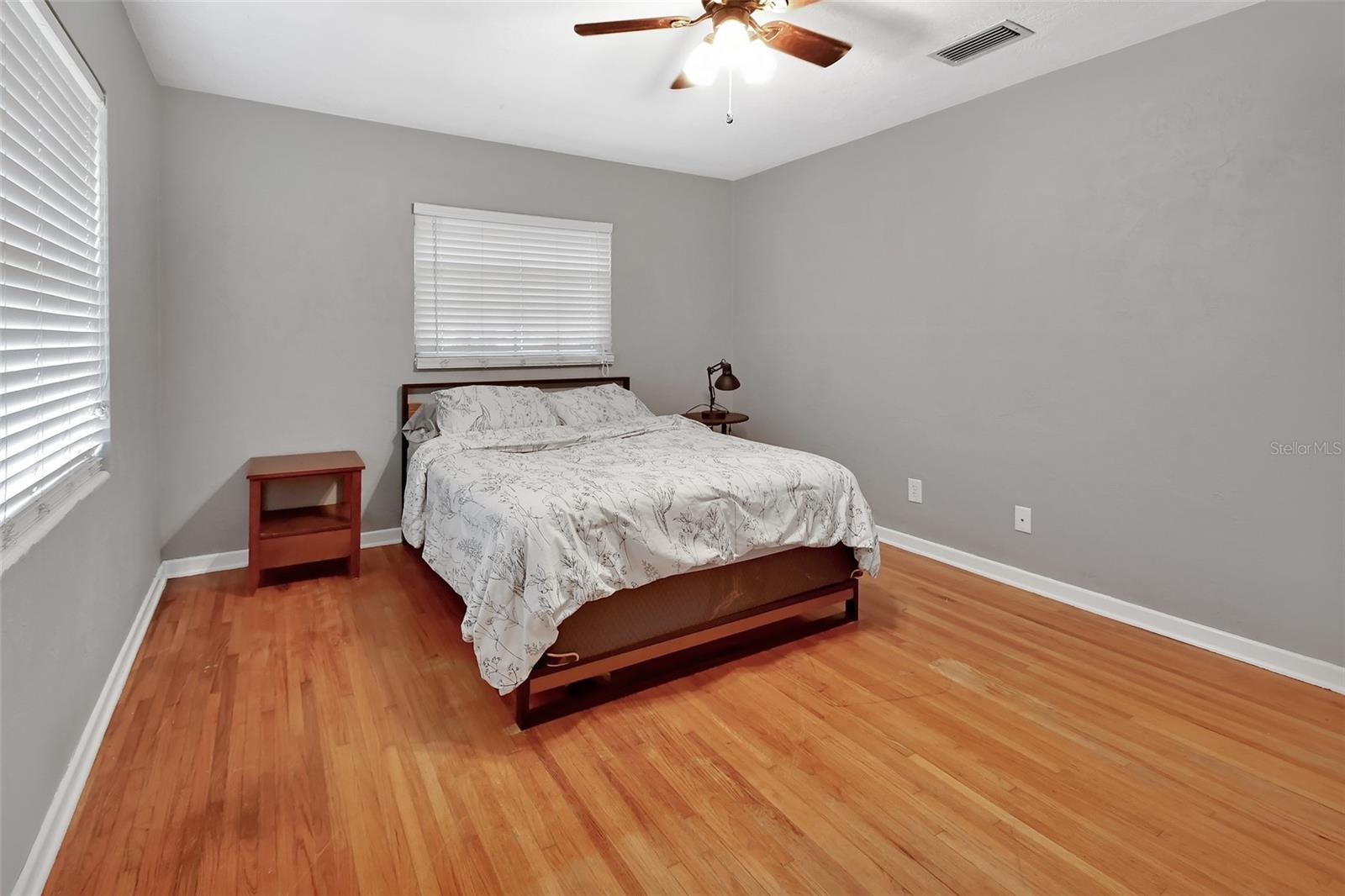 STEWARTS BLK 02 RICHS ADD DELAND - Residential