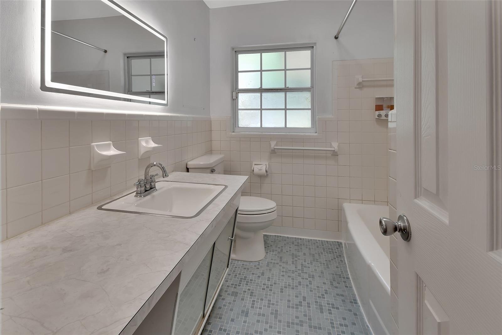 STEWARTS BLK 02 RICHS ADD DELAND - Residential