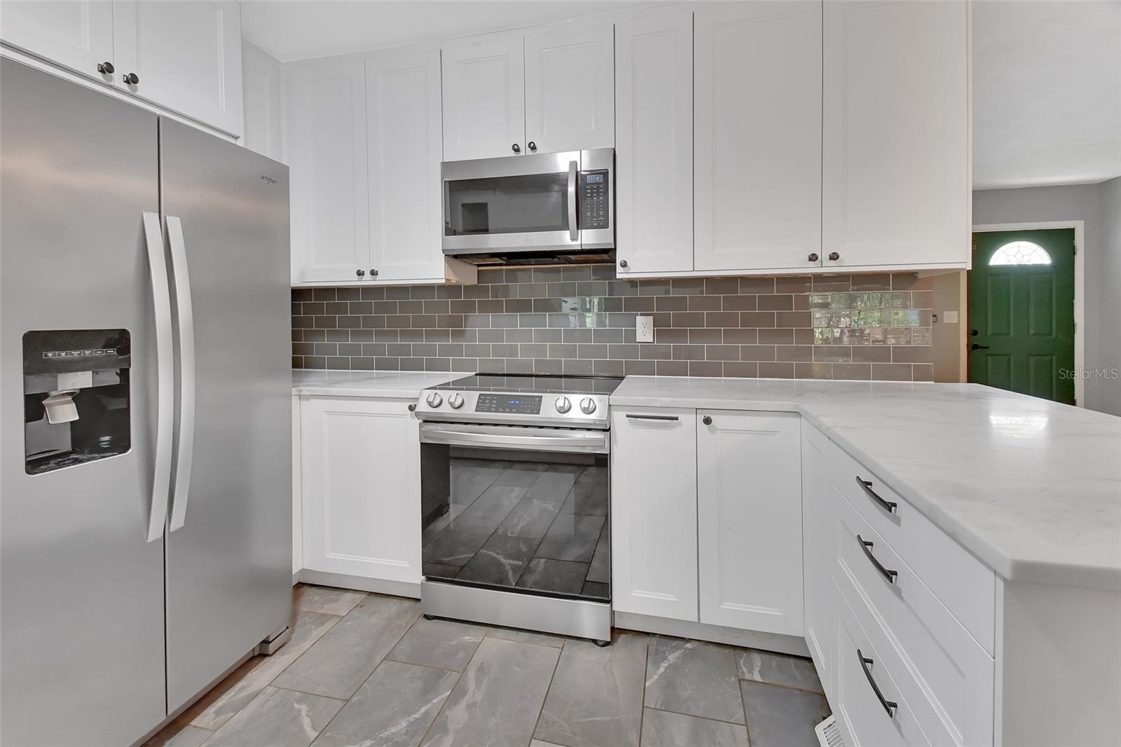 STEWARTS BLK 02 RICHS ADD DELAND - Residential