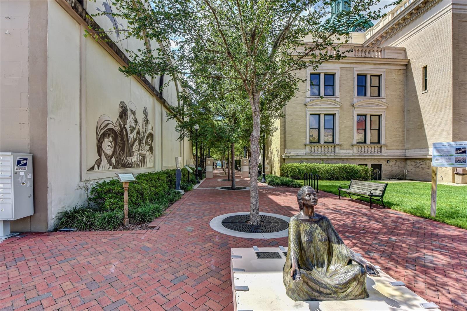 STEWARTS BLK 02 RICHS ADD DELAND - Residential