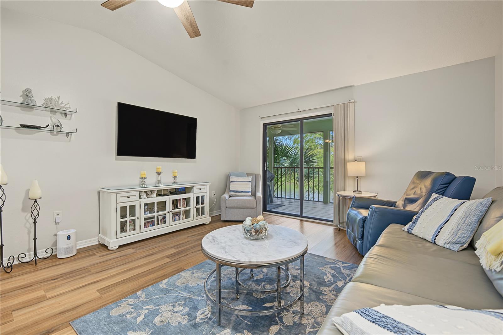 1206 S POINTE ALEXIS DRIVE