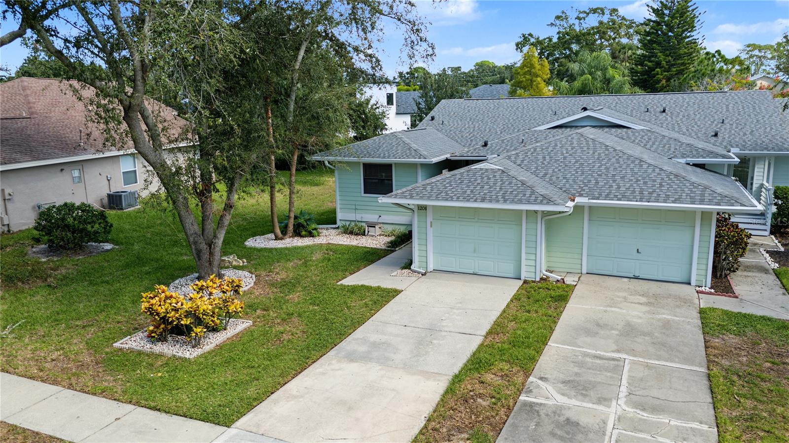 1206 S POINTE ALEXIS DRIVE