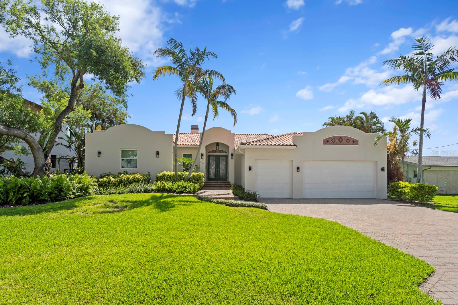 NORTH EAST PARK PLACIDO SHORES - Residential