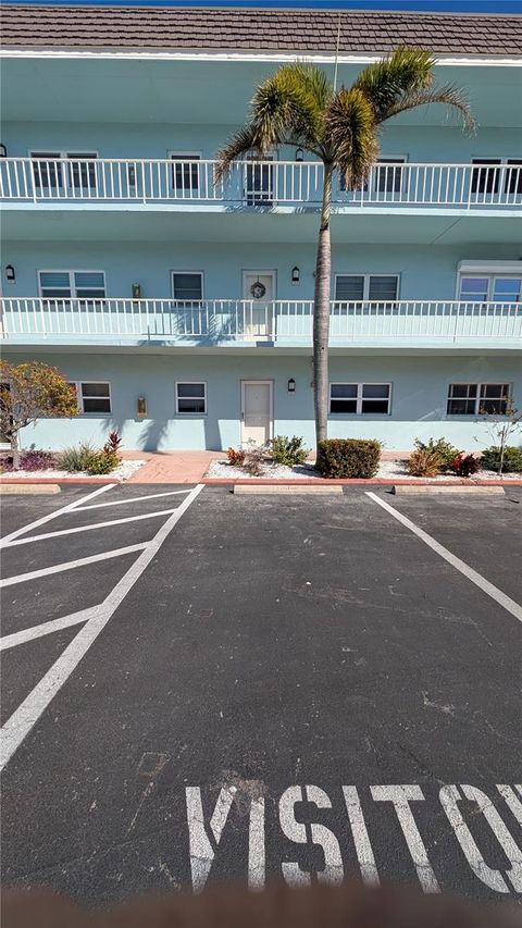 7 DUNOON PLACE Unit 104 DUNEDIN FL 34698