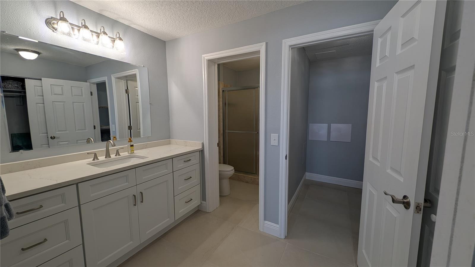 ROYAL STEWART ARMS INC. DUNOON BLDG 3 - Residential