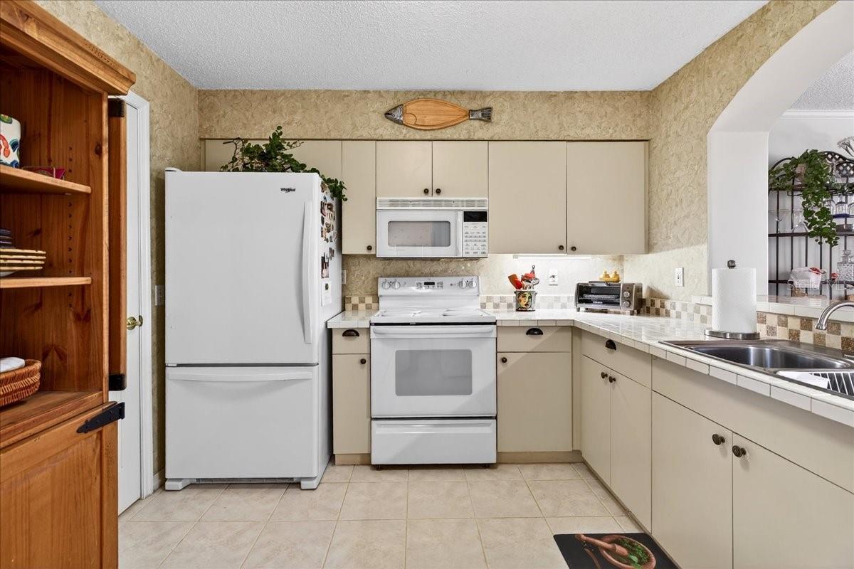 LAKEVUE TR 06A - Residential