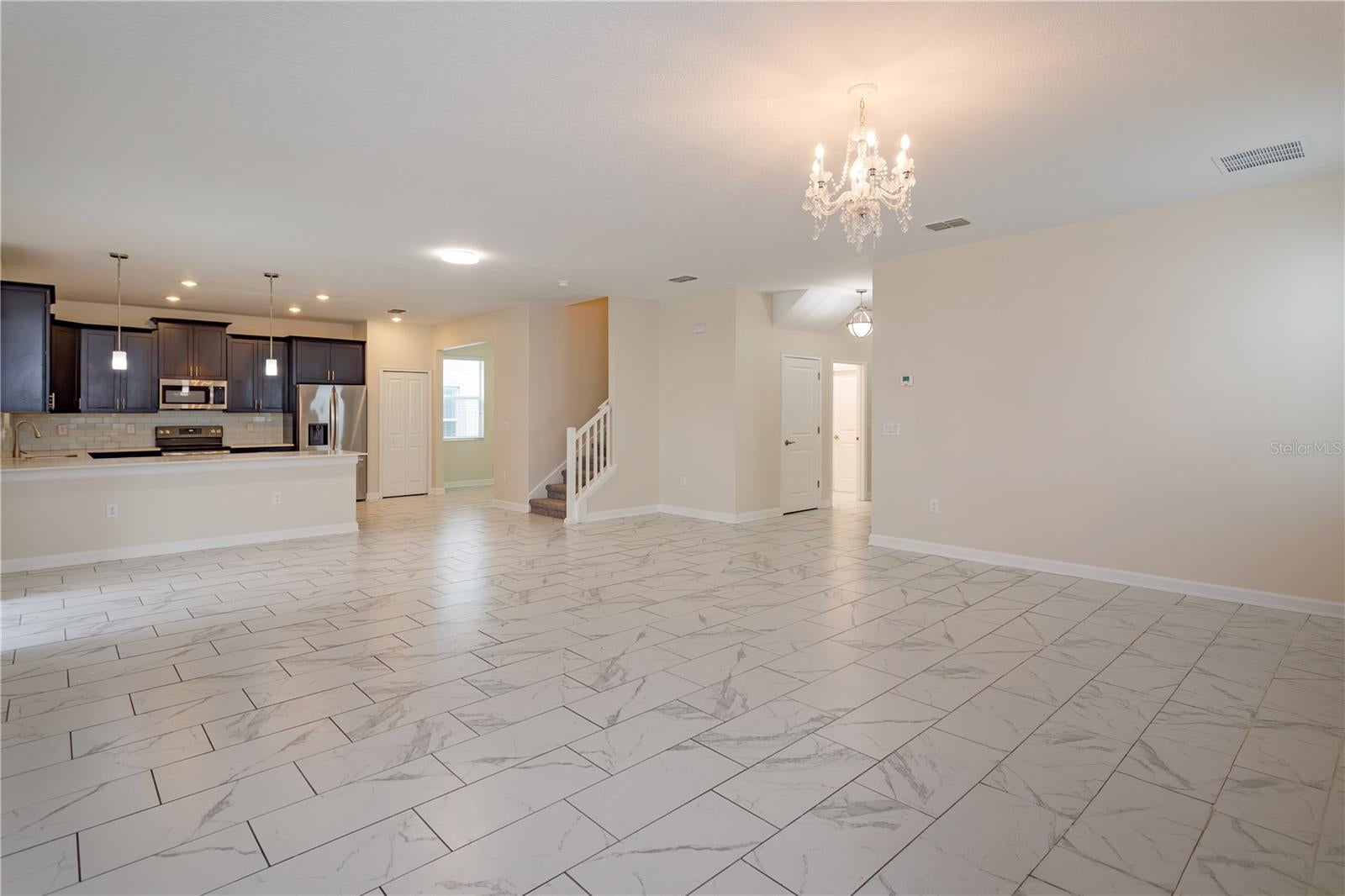 1673 MOON VALLEY DRIVE