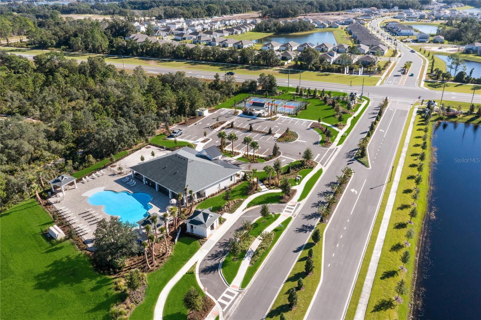 RESERVE AT VICTORIA - Residential