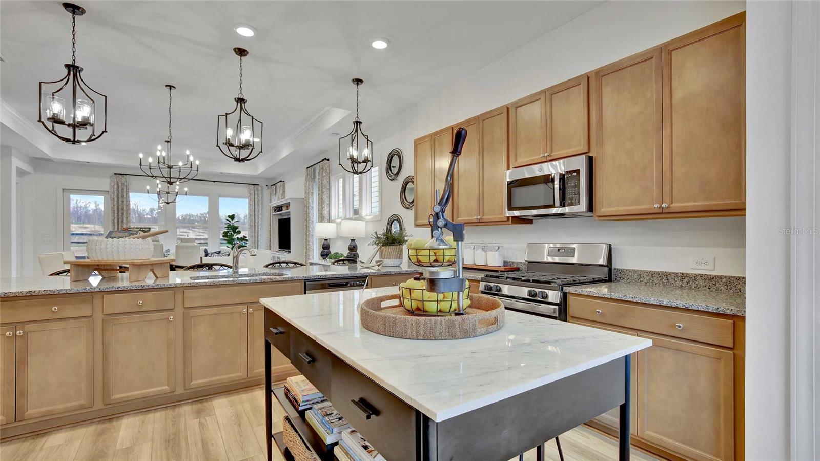 RESERVE AT VICTORIA - Residential