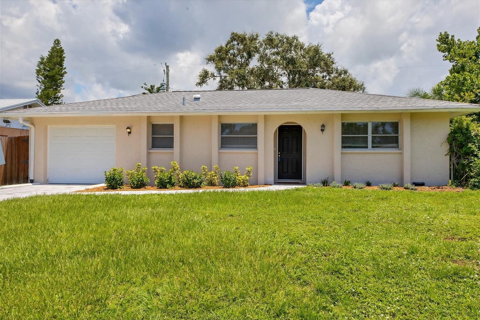 SARASOTA SPGS - Residential