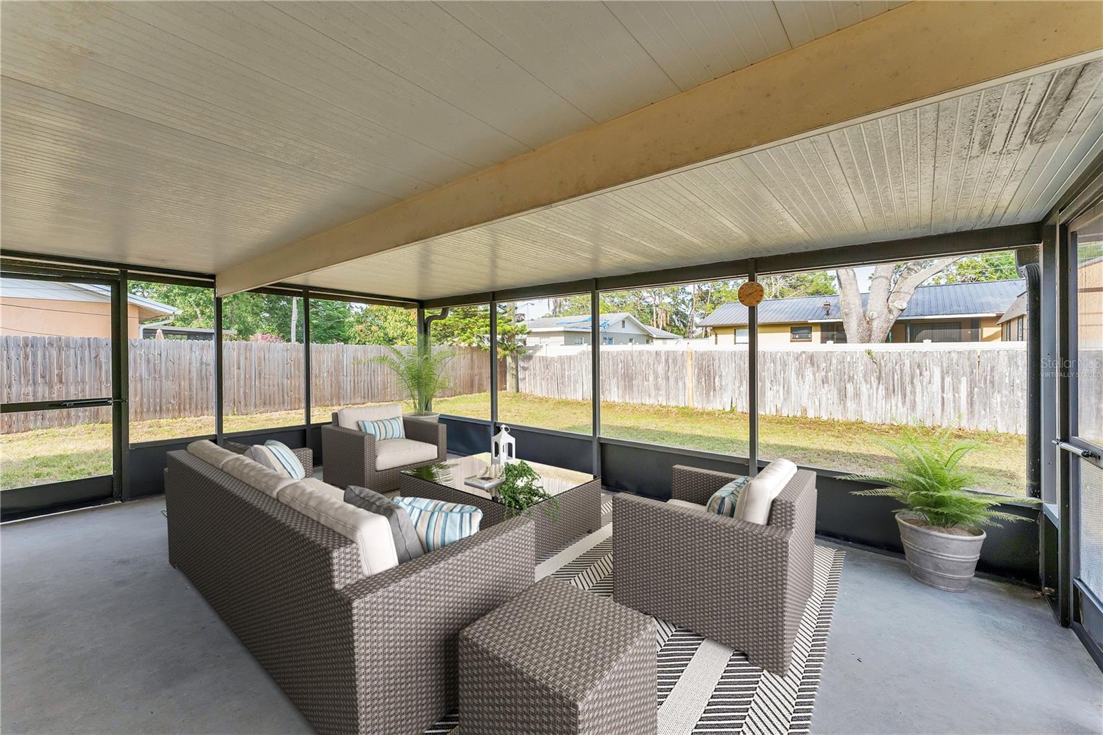 SARASOTA SPGS - Residential