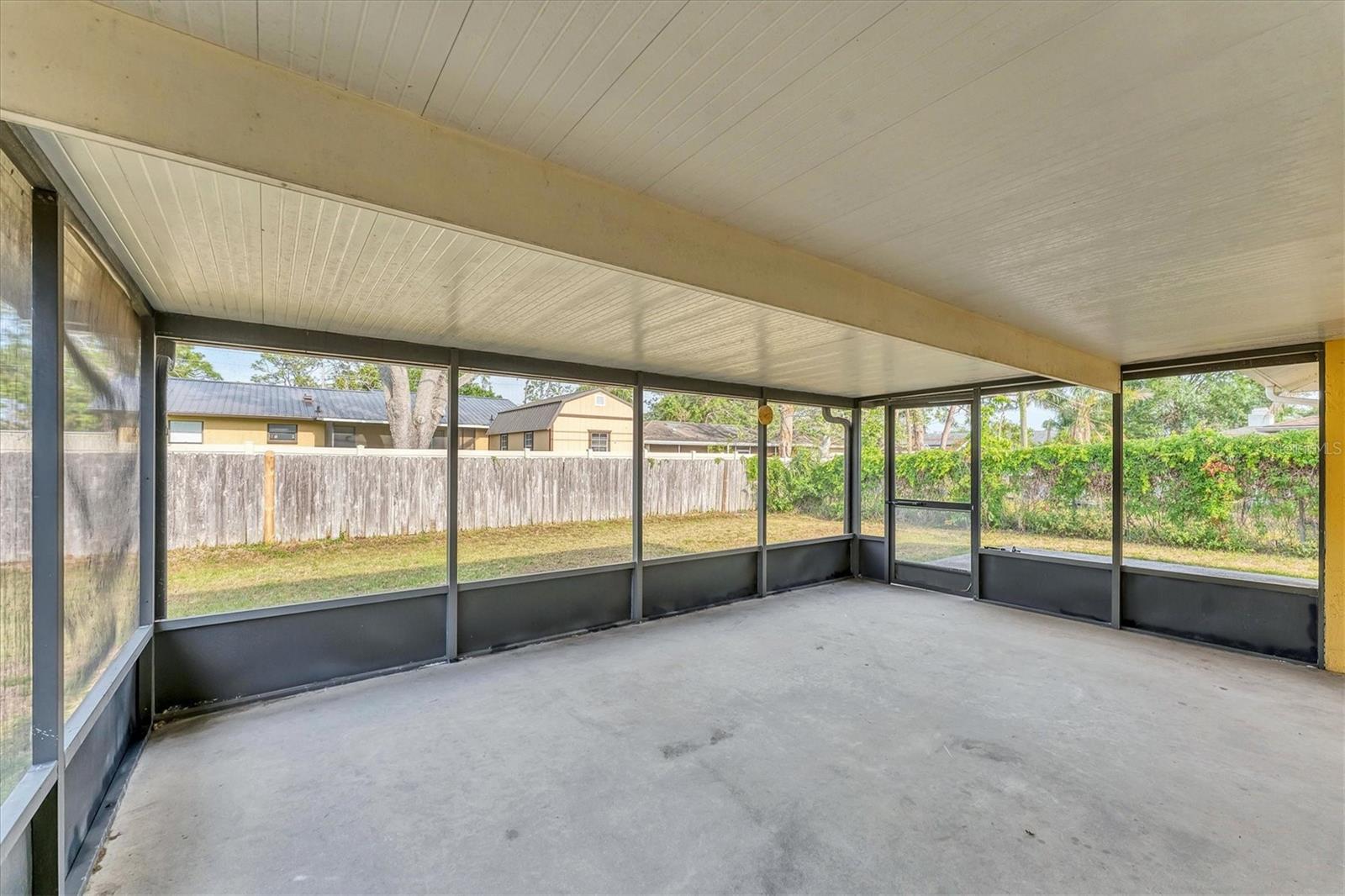 SARASOTA SPGS - Residential