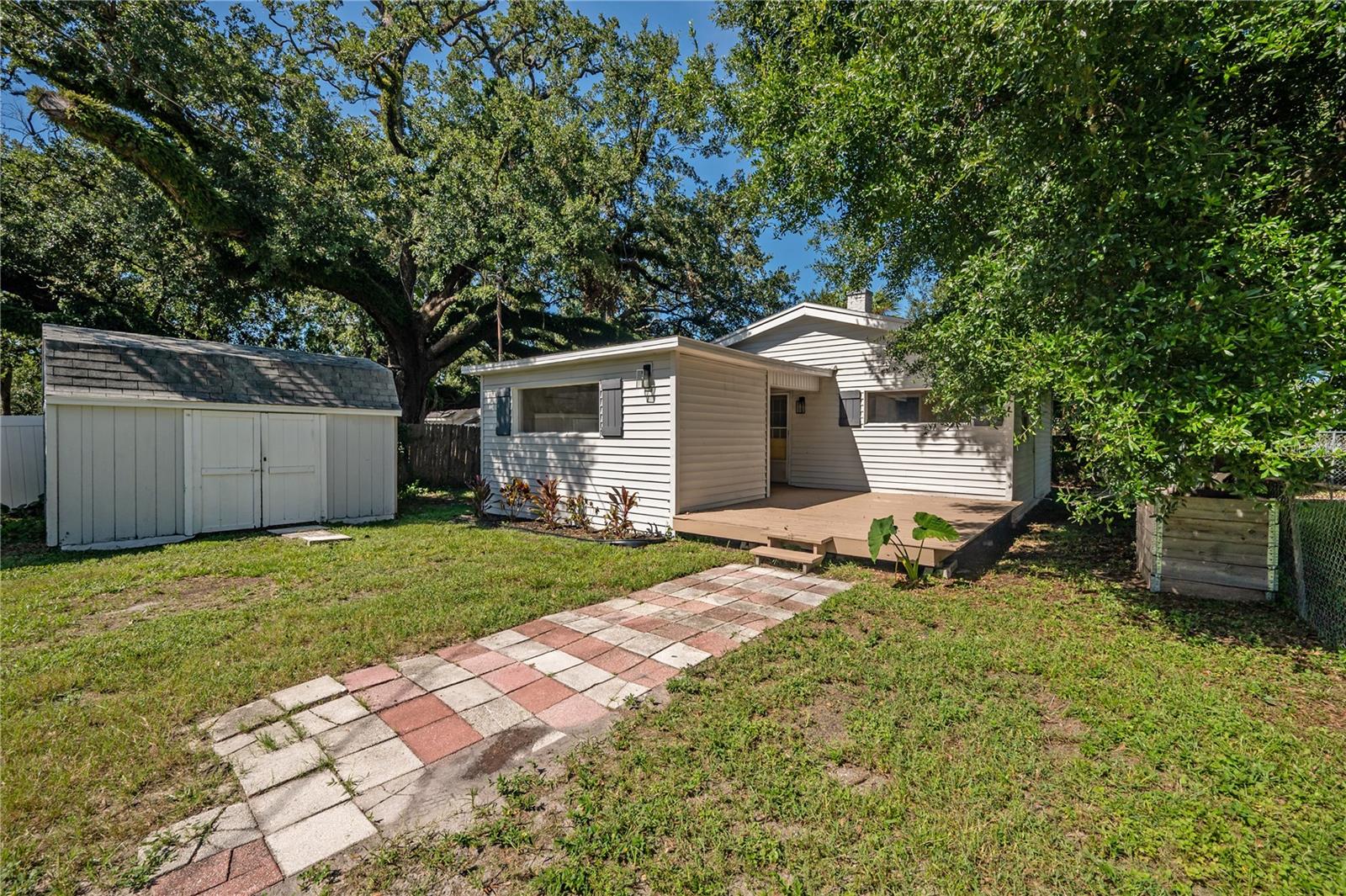 Discover the charm of Old Seminole Heights with this 3-bedroom, 1-bath home set on a prime lot in one of Tampa’s most sought-after neighborhoods. Just steps away from local favorites like Rooster & The Till, Mekenita Cantina, Revolution Ice Cream, and Heights Drive-Thru, you’ll love the walkable lifestyle this location offers.
Inside, you’ll find laminate floors flowing throughout the home, providing a clean and cohesive feel. Whether you choose to enjoy the existing home or take advantage of the lot to build your dream home, this property offers endless potential.
Don’t miss your chance to own in the heart of Seminole Heights—where community, convenience, and character come together.