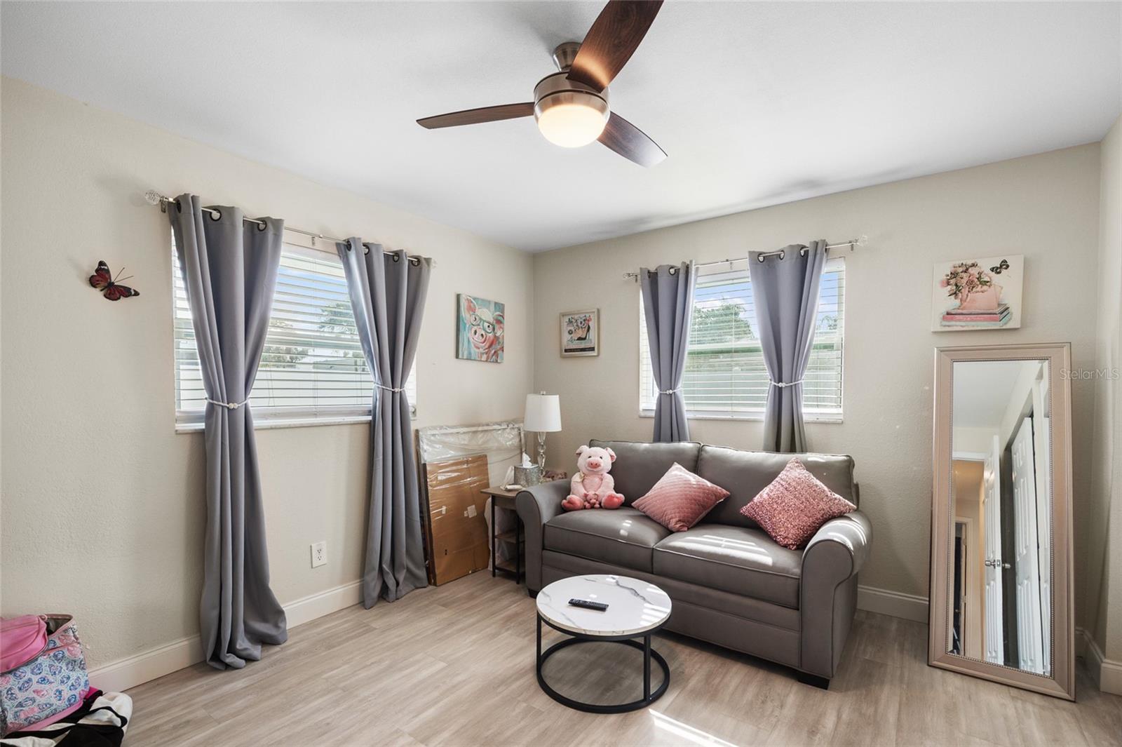 DEL PRADO IMPERIAL - Residential