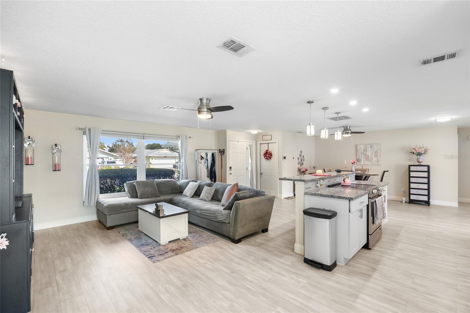 DEL PRADO IMPERIAL - Residential