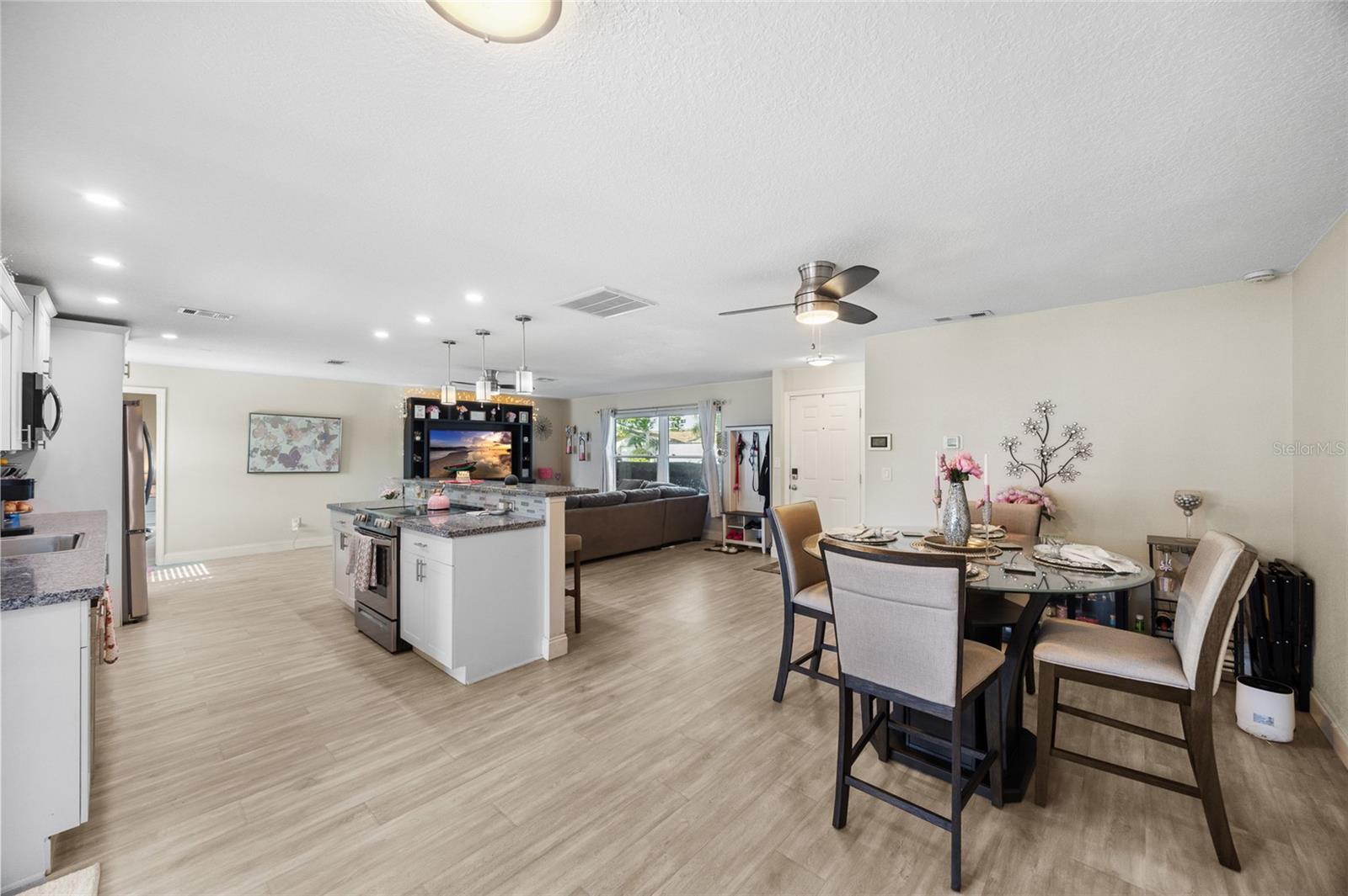 DEL PRADO IMPERIAL - Residential