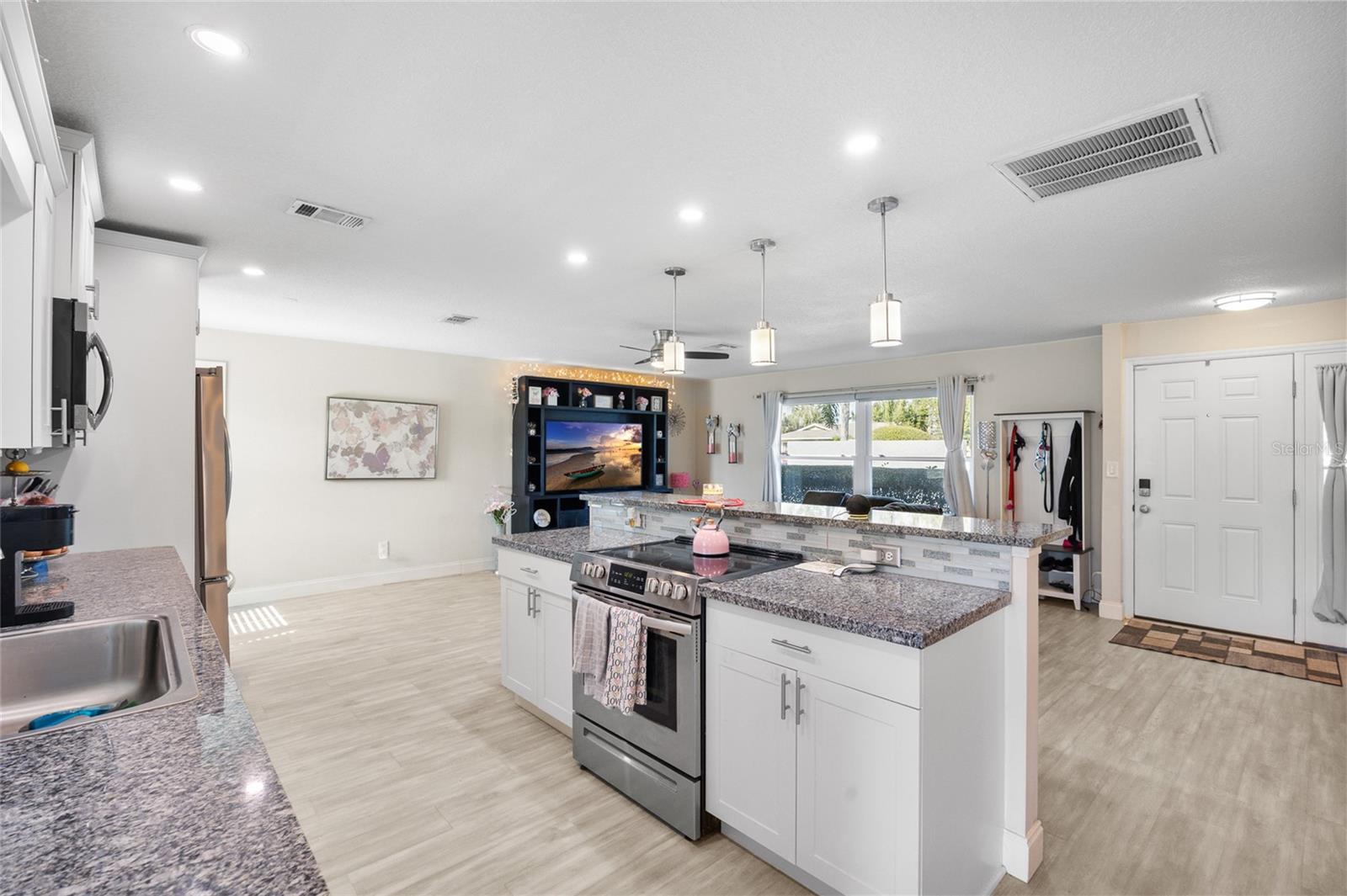 DEL PRADO IMPERIAL - Residential