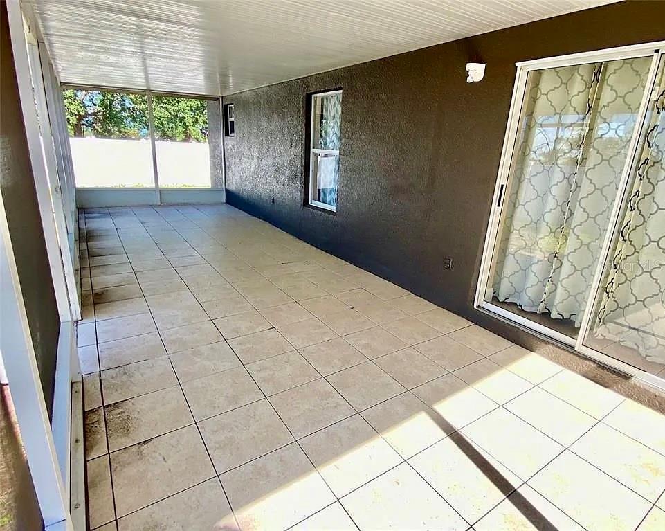 PINES WEST PH 01 - Residential Lease