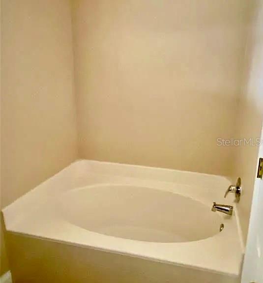 PINES WEST PH 01 - Residential Lease