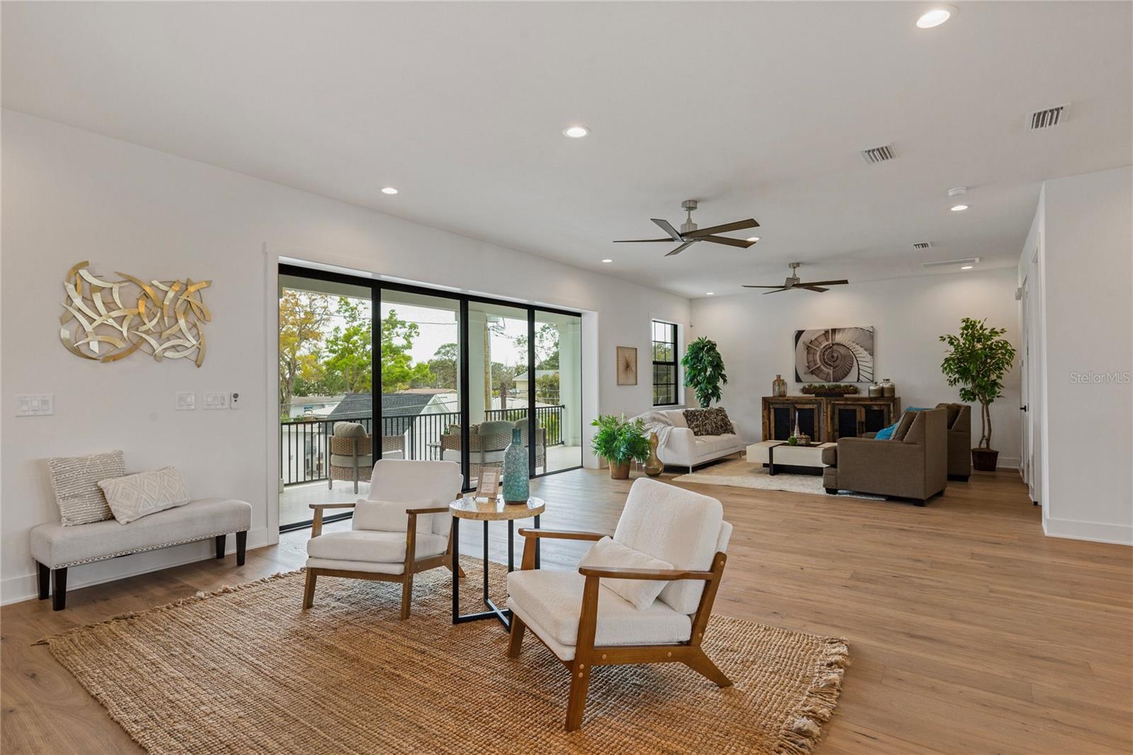 SUN PLAZA ISLES SEC 3 - Residential