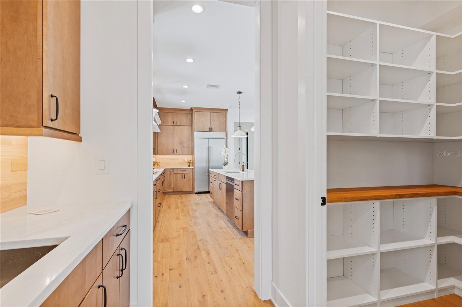 SUN PLAZA ISLES SEC 3 - Residential