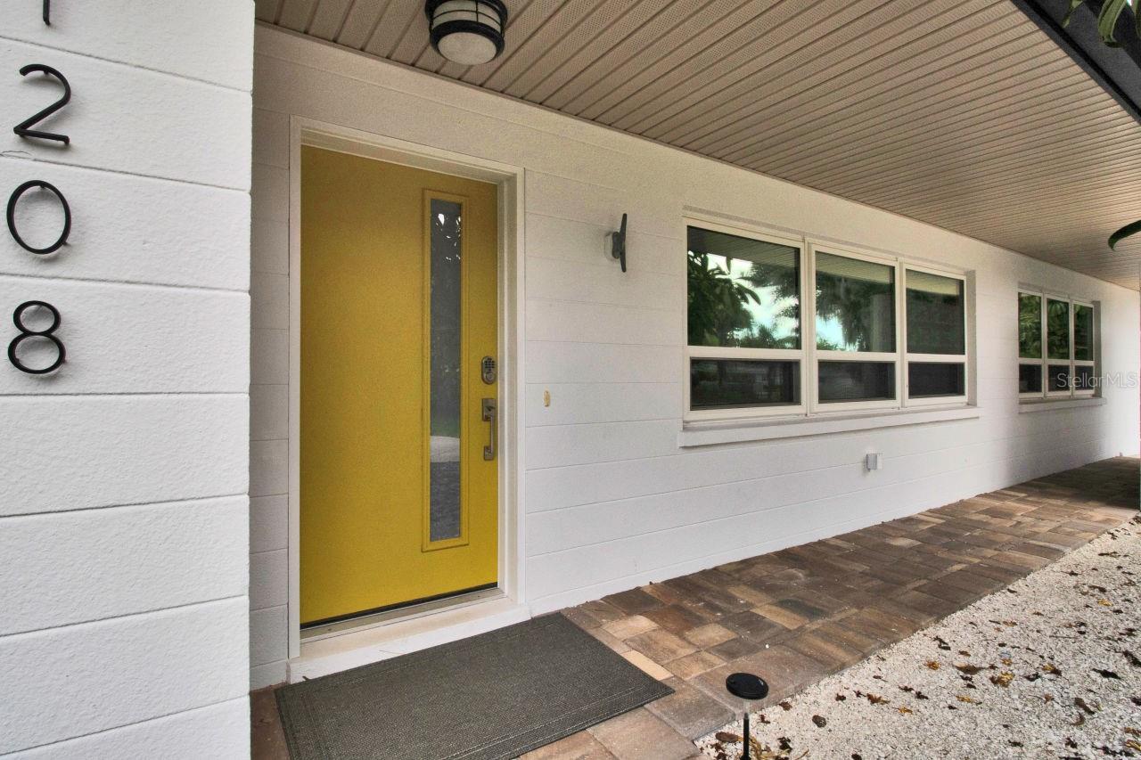 1208 DE NARVAEZ AVENUE