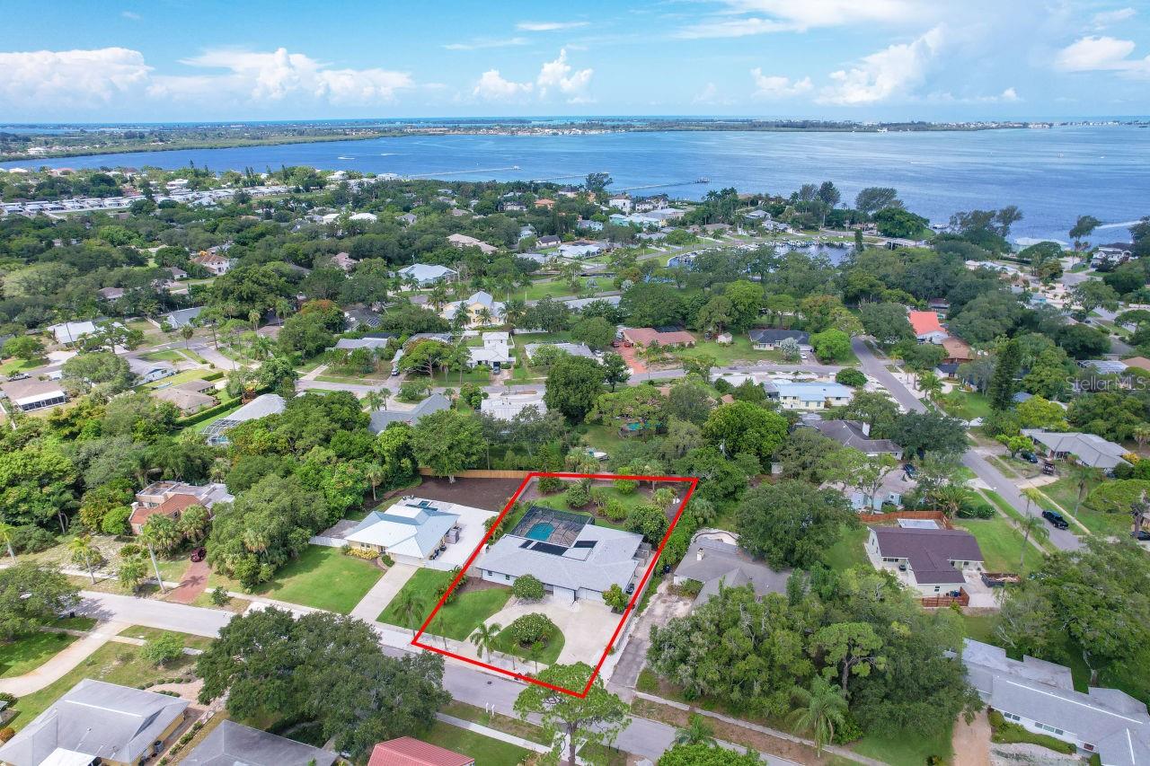 PALMA SOLA PARK - Residential