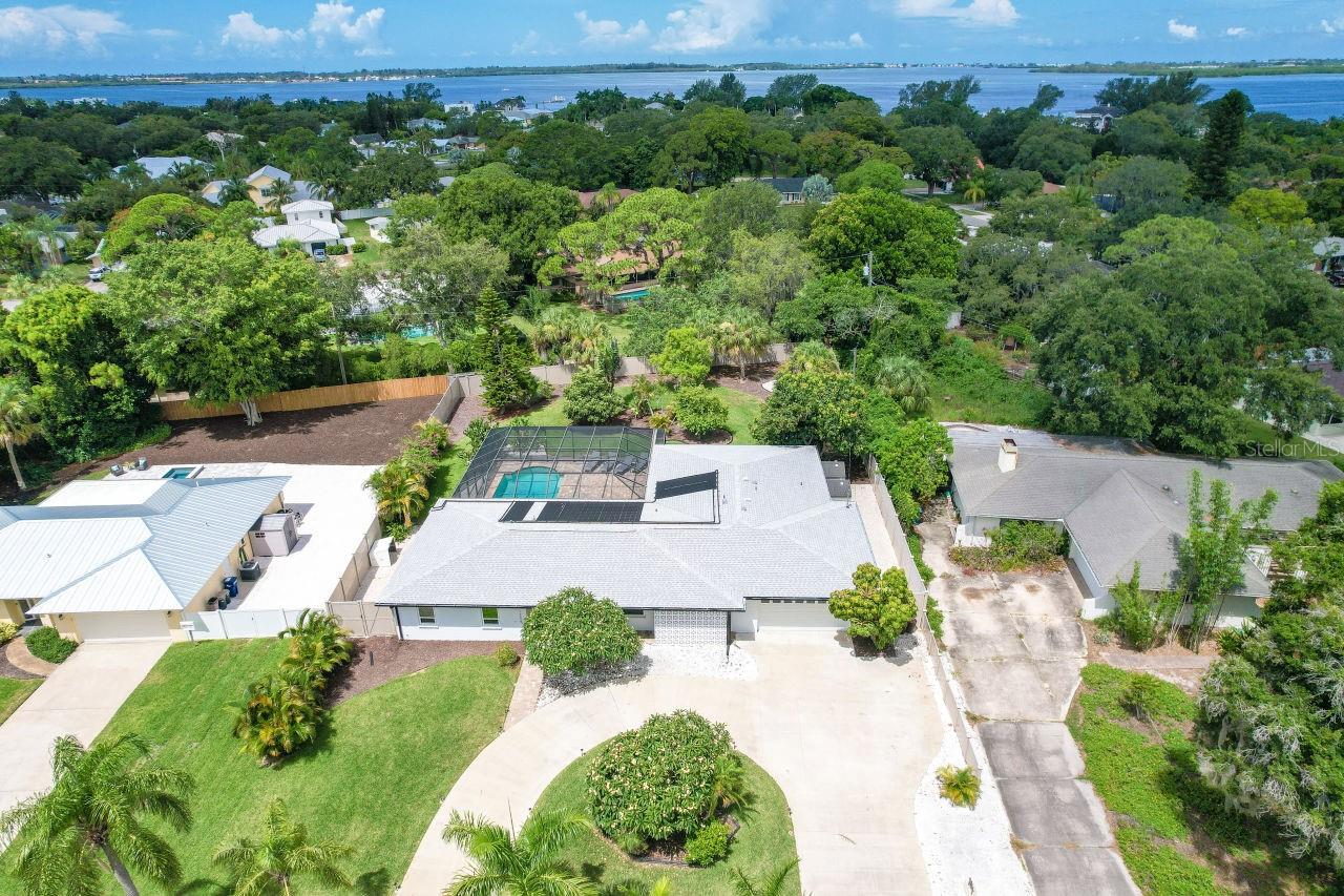 PALMA SOLA PARK - Residential