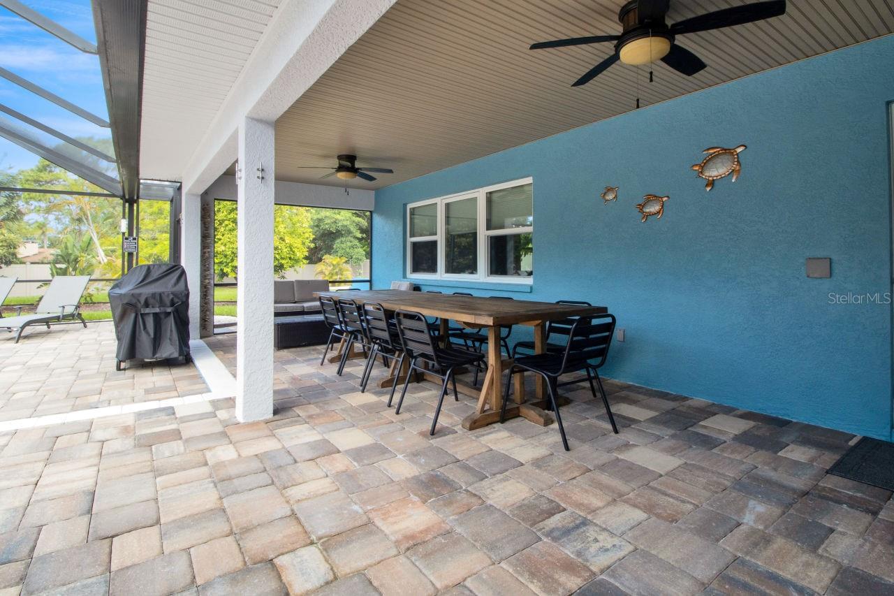 PALMA SOLA PARK - Residential